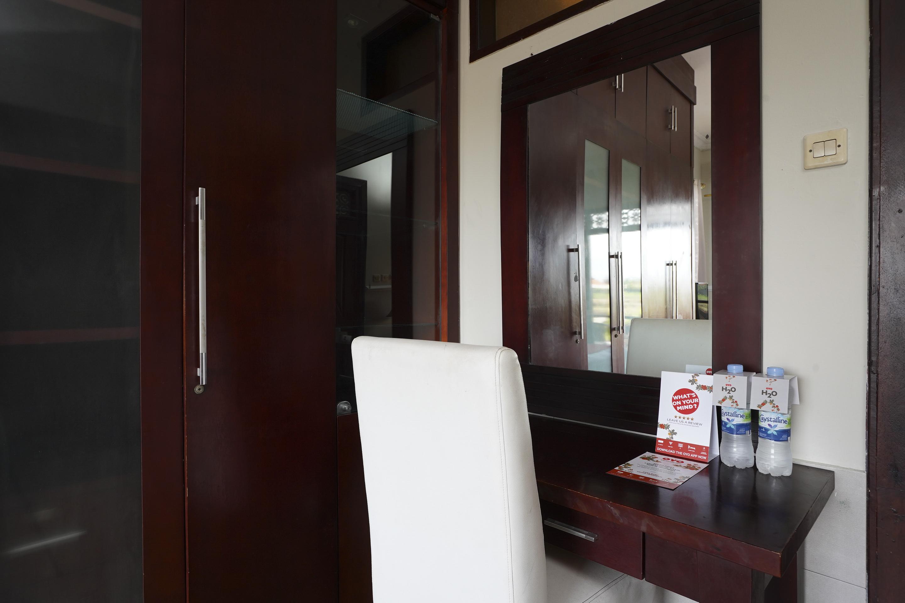 Oyo 2321 Griya Shanti Homestay Ketewel Экстерьер фото