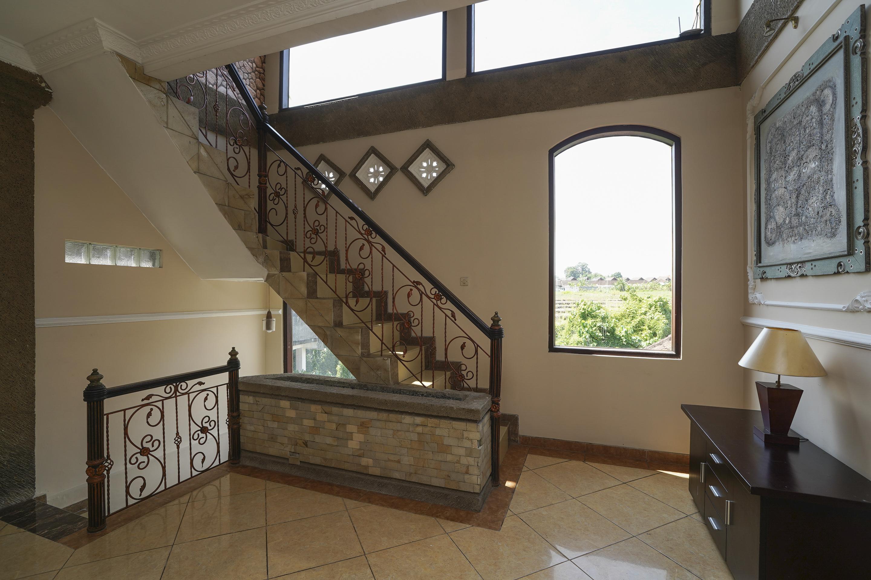 Oyo 2321 Griya Shanti Homestay Ketewel Экстерьер фото