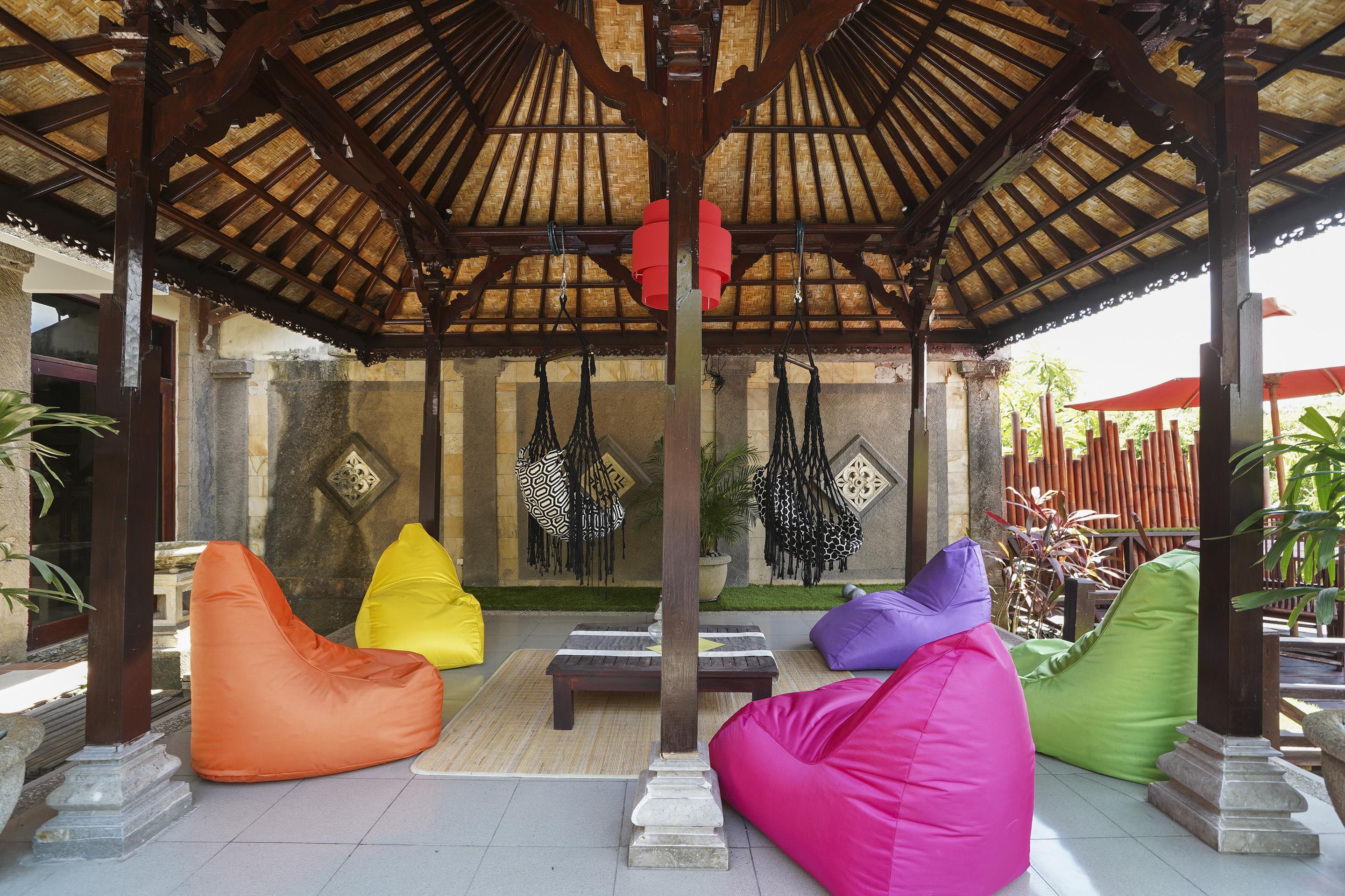 Oyo 2321 Griya Shanti Homestay Ketewel Экстерьер фото