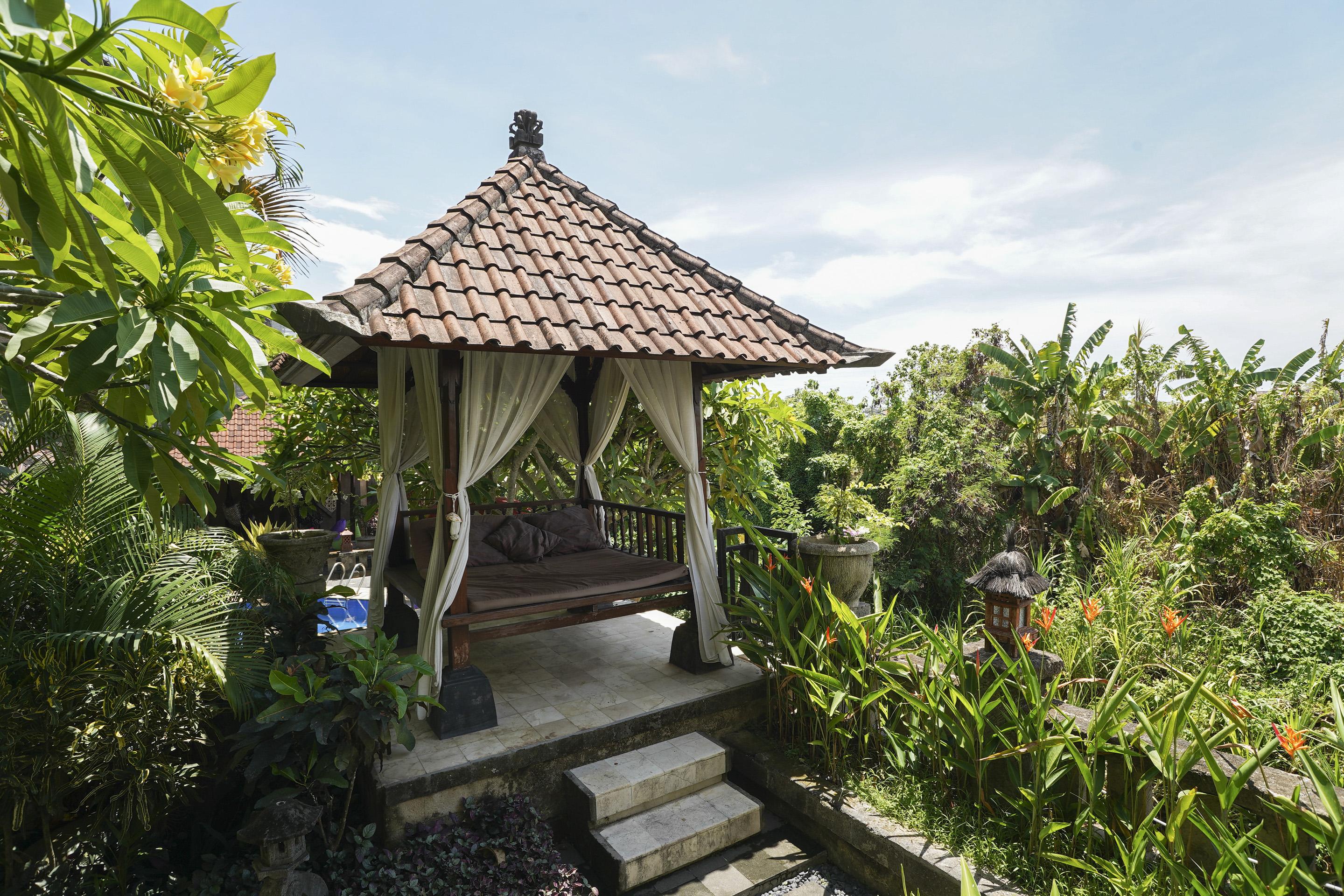 Oyo 2321 Griya Shanti Homestay Ketewel Экстерьер фото