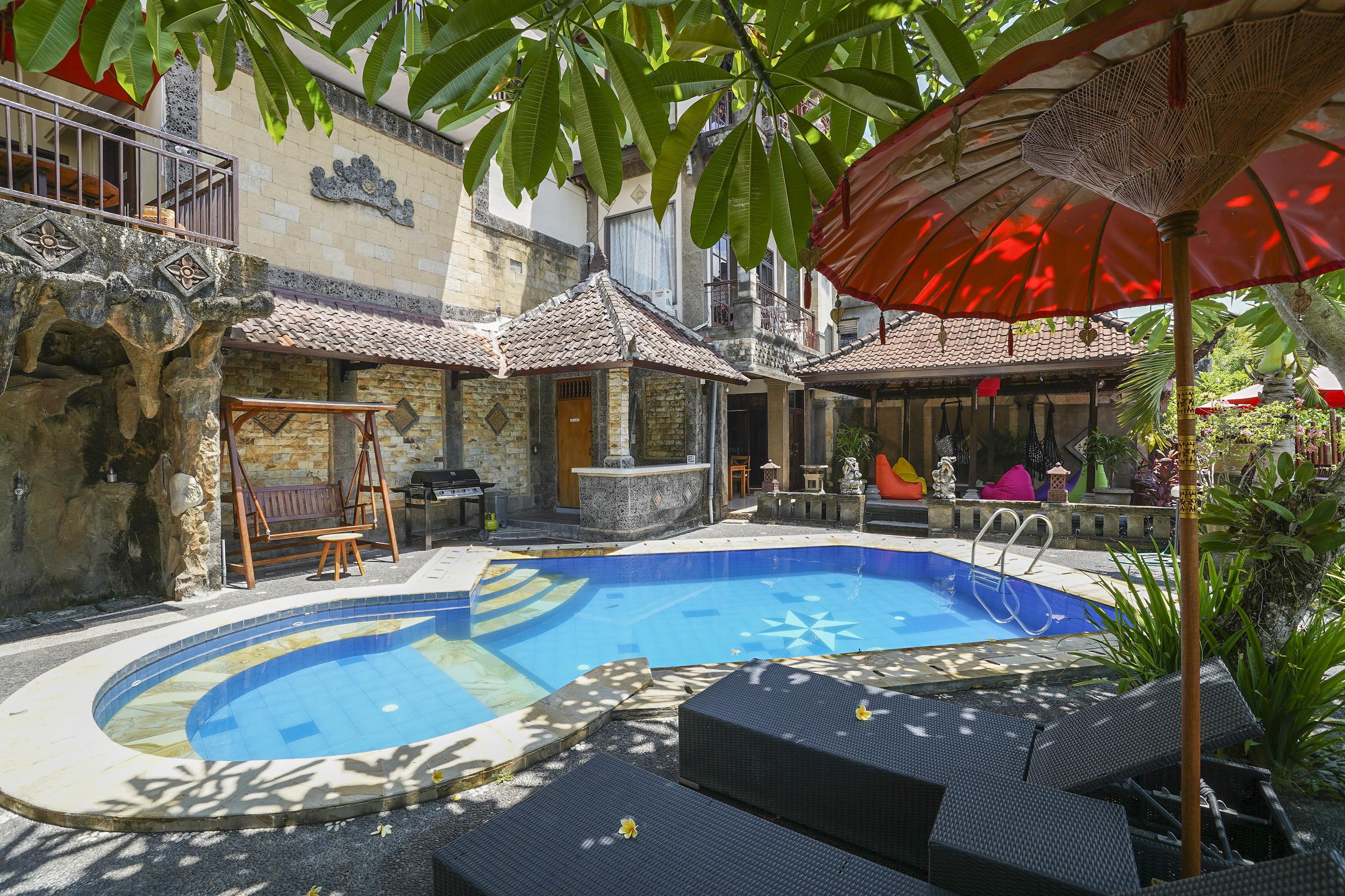 Oyo 2321 Griya Shanti Homestay Ketewel Экстерьер фото