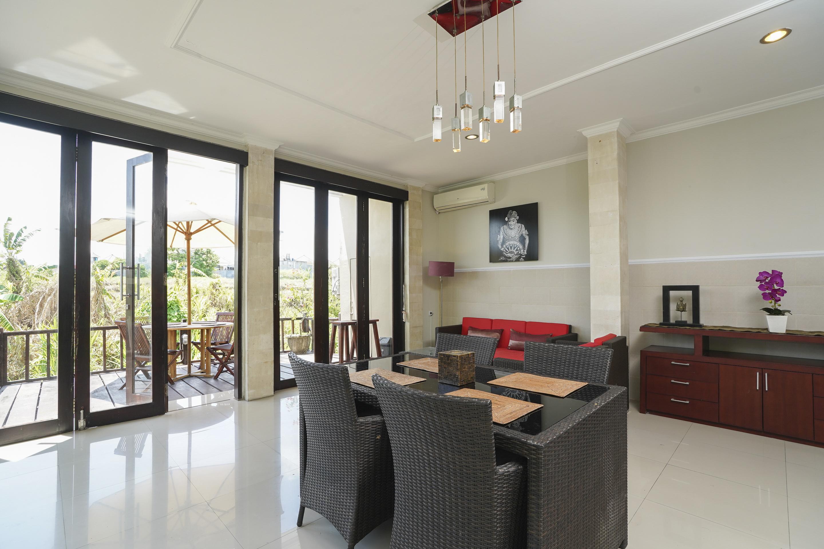 Oyo 2321 Griya Shanti Homestay Ketewel Экстерьер фото